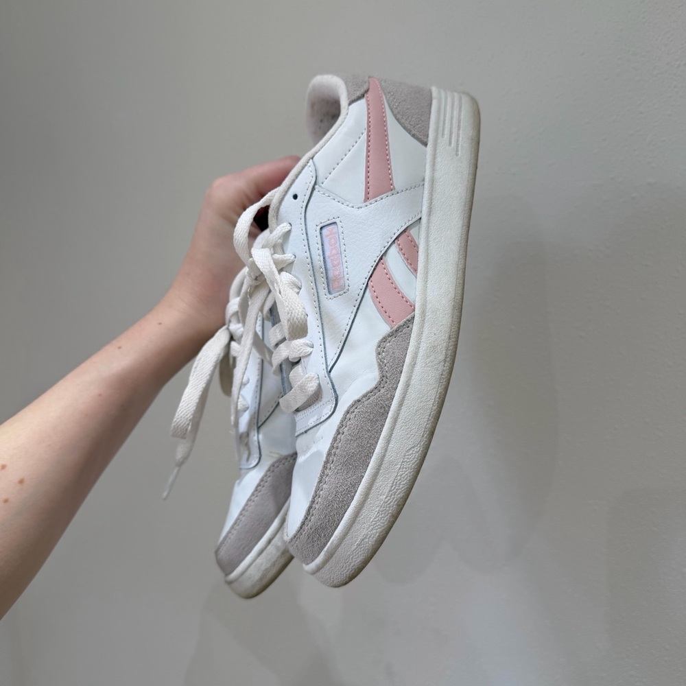 Pink Reebok Court Sneakers (7.5) - Picture 4 of 7